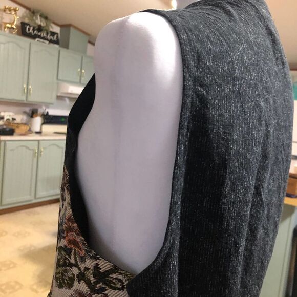 Vintage S Patchwork Velvet Red Green Floral Brocade Vest Soho Compagnie Holiday - Picture 6 of 11